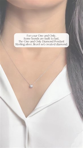 Last-minute Valentine’s Day shopping made easy at Spence. 💘 Come in for a gift, leave with a heart full of love (and major brownie points). ✨💎 We’ll help you find something they’ll never forget. #ValentinesDay #SpenceDiamonds #GiftGiving #DiamondJewelry #WishList