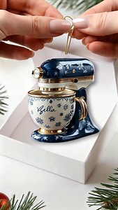 161 reactions · 12 shares | A baker's dream in winter blue! 療❄️ Personalized kitchen mixer ornament with festive snowflakes. ❤️ Order here: bakven.com/251127-12 | Bakven | Facebook
