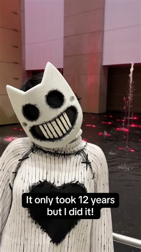 12 years of progress to remake my Zacharie Cosplay from OFF by Mortis Ghost