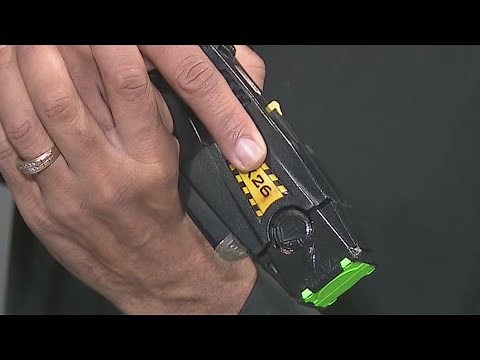 How police make sure they grab a stun gun, instead of a firearm