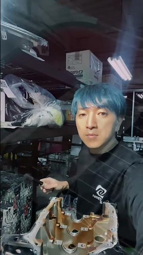 液体ガスケットは下地を傷付けずにキレイに剥がしてあげたいよね！ #mechanic