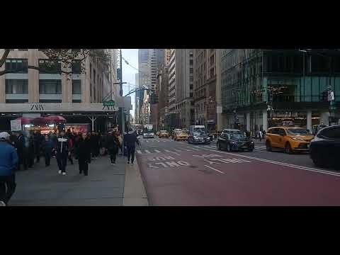 MTA BUS: 2021 New Flyer Xcelsior XDE40 M1 bus @ 5th Avenue & West 42nd Street