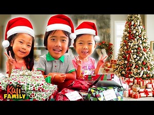 Ryan, Emma, & Kate's Ultimate Christmas Morning GIFT UNBOXING!