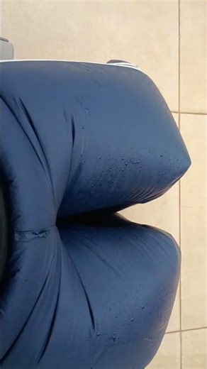 Nylon pants inflating like a balloon 👖😁