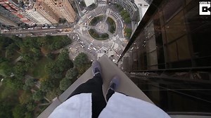 Rooftopper scales NYC's tallest buildings for beautiful photos