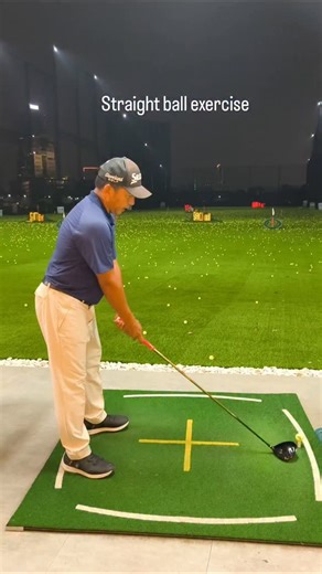 mananpermana( Pelatih golf ) on Instagram: "Try the technique using the Driver, align the shaft parallel to the target then swing"