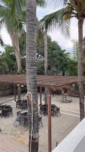 Beach Resort in Bataan with swimming pool, the Bataan White Corals Beach Resort in Morong. ☀️⛱️ #summertime #staycation #beachvibes #swimmingpool #beachfront #Bataan #heat #MorongBataanBeach #relaxing | BaTaan -Vatan