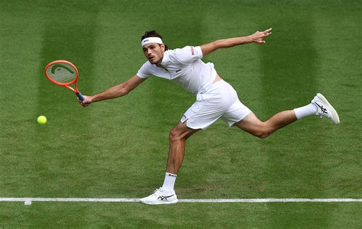 American Taylor Fritz Pulls Off Unbelievable Return On Fastest Serve In Wimbledon History, Wins Point