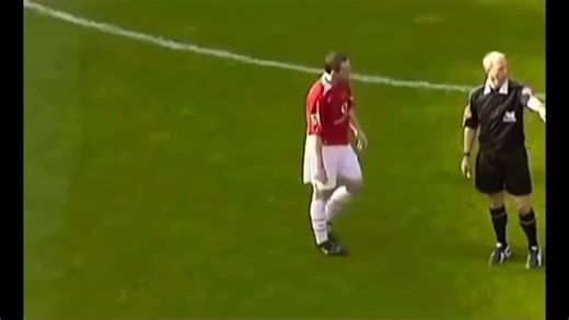 When young Rooney was arguing with the referee,He just ignored him.So Rooney decided to do this...😳💀