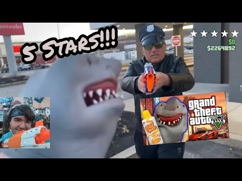 Gamin Thunder Reactions: Shark Puppet Plays Grand Theft Auto in Real Life