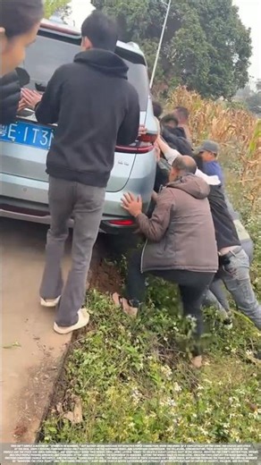 The wheel fell off the curb, pushing against the point of impact.