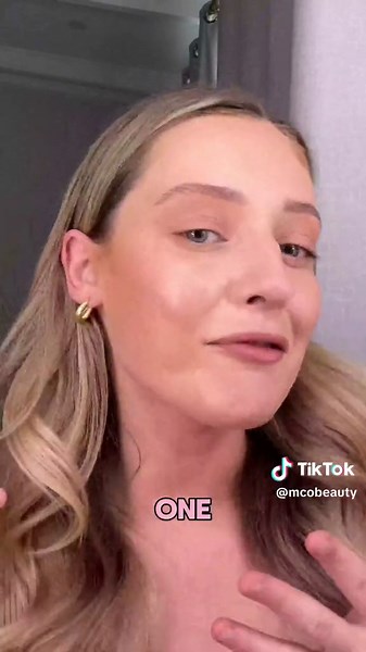 Dual-Ended Contour Stick - Tips and Tricks for Flawless Contouring