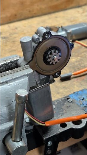 Ford Explorer Window Motor Quality Control. #automobile #workshop #trucks #repairing #diy #testing