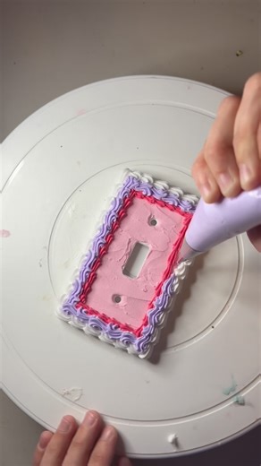 Sarah Sparkman on Instagram: "Have you ever seen a light switch this cute? 🎂 Check out our website (link in bio) to get your own fake cake light switch cover! We also offer other adorable home decor, like fake cake lamps, mirrors, and wall art! #fakecake #cake #diyhomedecor #cuteaesthetic #fakefrosting"