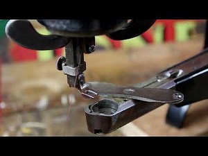 Threading a Singer 29k Cobbler using the Wire Threader