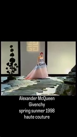 Fashion & everything Fashion ✉️ིྀ🧿 on Instagram: "Alexander McQueen Givenchy spring sunmer 1998 haute couture"