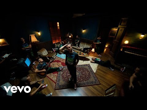 Dvicio - TE PIENSO A CADA HORA (Video Oficial)