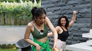 7.1M views · 324K reactions | Mga FB free data eto na HOUSE RAID NI YASSI! May iniwan ako sa kanya sa dulo para protektado ang bahay nya 藍 | Alex Gonzaga | Facebook