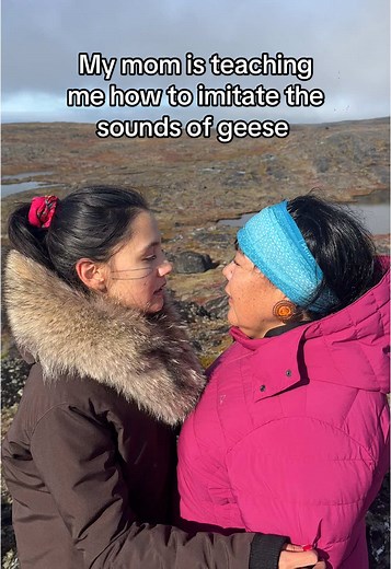 Shina Nova (@shinanova) - Throat Singing: Imitating Goose Sounds with Mom