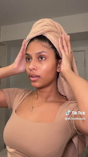 My fine hair has never felt fuller or stronger! Been loving the new @Olaplex No. 4 FINE Bond Maintenance Shampoo & No. 5 FINE Bond Maintenance Conditioner—lightweight, hydrating, and made just for fine hair. Launching exclusively at @sephoracanada #OLAPLEX #olaplexpartner #finehaircare #sephoracanada