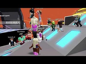 Ava Max performing Torn in her Roblox concert while dancing around the stage // Roblox Event