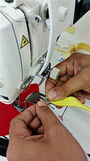 Install the zipper pull #sewing #sewingtutorial