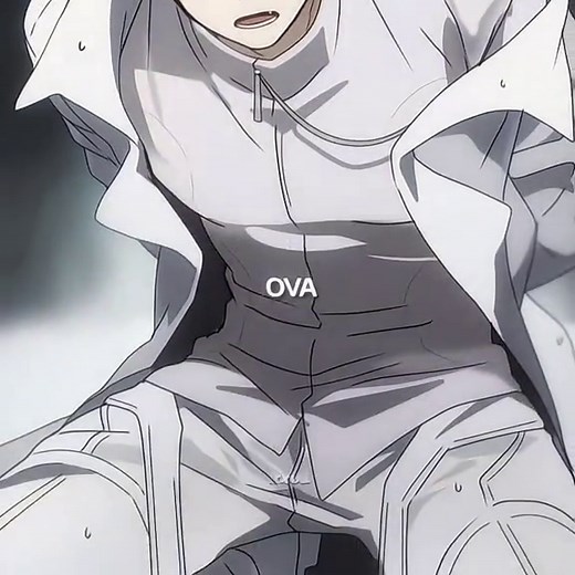 Exploring the Art of IVANTILL: Bend Ova