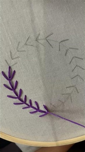 💜Simple Embroidery Stitch | Beginner Friendly Design