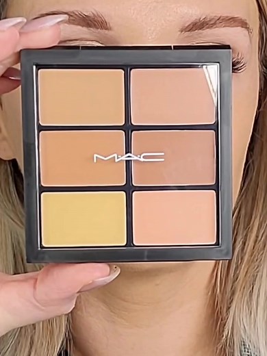 Trying @maccosmetics Correct and Conceal Palette shade medium for the first time. Contour and Highlight. Have you tried it? #mac #maccosmetics #macconcealerpalette #macconcealandcorrectpalette #contour #highlight #creamproducts #fyp #foryou #fy #fypシ #makeup #ireland