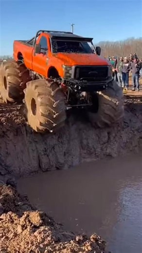Extreme Crater Engulf With Violent Forward Escape #monstertruck | The Best Fishing