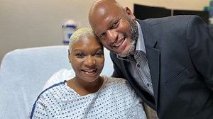 Hospital gown serves as wedding dress as mother weds hours before giving birth