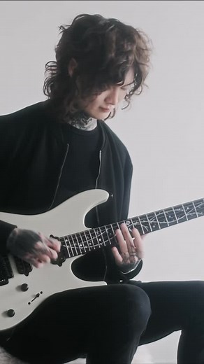 GRUV GEAR on Instagram: "We have a very special announcement! 😆📣 The @ernieball / Tim Henson @thew6rst signature FretWrap by Gruv Gear is a professional string dampener/muting accessory that every studio, session player, and tapping aficionado should have! As used by Tim Henson, the FretWrap effectively cuts overtones and sympathetic resonance during recording, live performance, two-hand tapping, or any creative situation where you need that extra muting hand for cleaner takes without the unwa