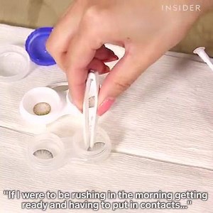 22K views · 178 reactions | The coolest way to apply your contacts is to use this applicator. #OphthalmologyPearls Video courtesy: INSIDER | Ophthalmology Pearls | Facebook
