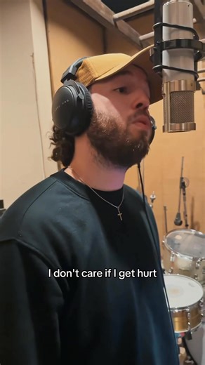 4.5M views · 183K reactions | this song felt special from the very first note!! thank you all for loving this one ❤️ @blakewoodmusic #duet #recording #crazyasme #country #songwriter | Belles | Facebook