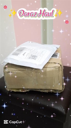 Vlog fusion | Trending content creater | Social media on Instagram: "✨️Daraz Haul✨️ ⭐️Reusable Rubber latex extra-long gloves🧤 ⭐️Flower cushion🌸 ⭐️Donut Vase 🍩 Link In my Daraz highlights🔗 @darazpk (Daraz haul, viral, reusable hand gloves, multipurpose gloves, sunflower cushion, donut vase, home decor, Daraz finds) . . . . . . . #daraz #viral #foryou"