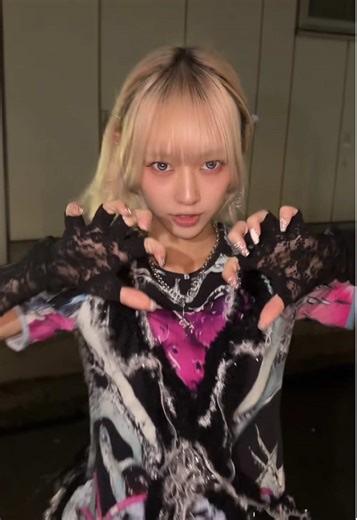 ファントムシータさんの『botばっか』ダンス企画に参加させて頂きましたっ！ ファントムシータさんのYouTubeにて動画公開されてるのでぜひチェックしてください☆ @ファントムシータ #ファントムシータ #botばっか #アイドルばっか #dance #mimikiddy