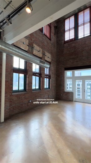 Historic Lofts in Downtown Houston with Amazing Views