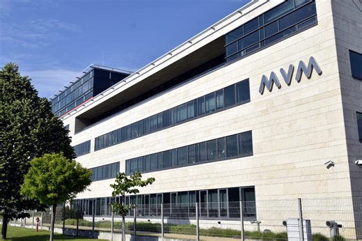 Fontos dátumra figyelmeztet az MVM, érdemes időben elintézni az online ügyeinket