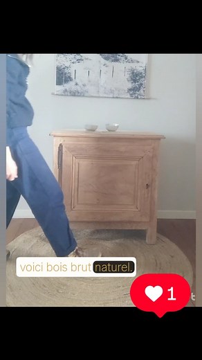 39 reactions | CONFITURIER au naturel ! C'est possible après démontage et ponçage... Retrouvez d'autres rénovations de mobilier sur ma page  Ce meuble sera prochainement sur le site Hiermat Et visible à l'atelier Sur RDV Tato  * * * #renovationmeuble #decorationinterieure #meublevintage #artisanatlocal #Bretagne | Hiermat | Facebook