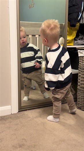 Epic Twin Dance Off: Toddler Fun and Joy