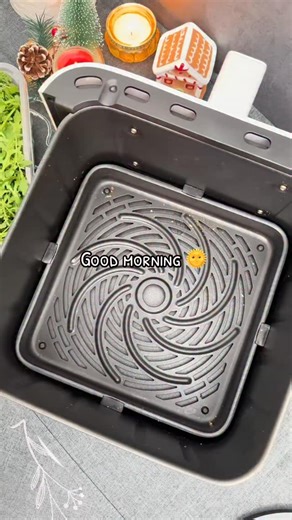 Petit déjeuner anglais dans la friteuse à air - toasts aux œufs, super rapides et incroyablement savoureux ! 🤤🍳 Voulez-vous essayer ceci pour votre petit-déjeuner du matin ? #Airfryerfrau #Recettes faciles #airfryer #petit-déjeuner anglais #recettes de petit-déjeuner | Délices et Recettes au Air Fryer