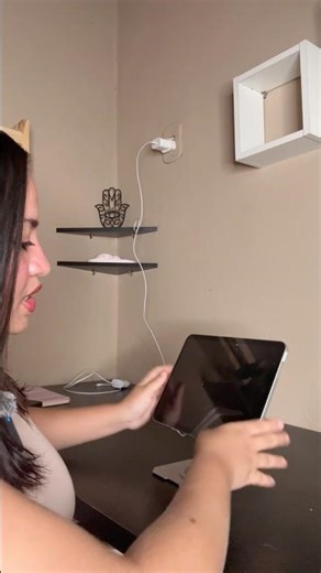 Tablet stand