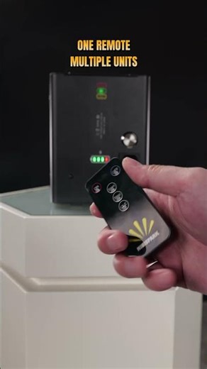 First palm-sized Cultural Festivals tiny 350W Rechargeable spark machine company, spray 2-3m height.