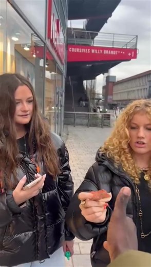 Vidéos de Mc Black (@mc_balck) avec son original - Mc Black