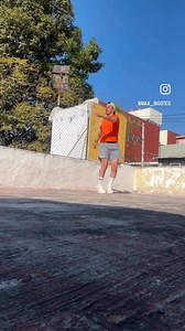Calentamiento 1.- Elevó mi Temperatura Corporal 2.- Activó Musculatura y Articulaciones 3.-Movilizó y Buscó Mayor Rango de Movimiento 4.-Potenció con Movimientos y Mayor Intensidad | Max Figueroa