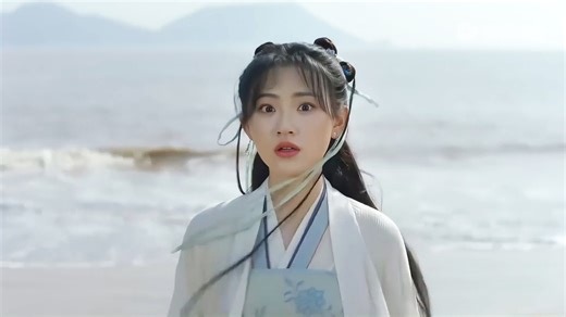 2.3M views · 55K reactions | Bad guys sneak attack Cinderella, unaware that she is the reincarnation of a goddess! 坏人偷袭仙女，幸亏姥姥及时前来相助！ 【剧名】又见逍遥 【Drama Name】Sword and Fairy #drama #cdrama #追劇 #又见逍遥 #SwordandFairy #chinesedrama #大陆剧 #中国电视剧 #love #古装剧 | 影视百分百 | Facebook