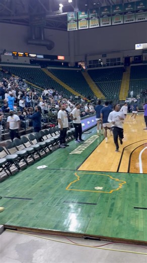 58K views · 811 reactions | Sandusky High School’s boys basketball team and the Blue Streaks faithful are ready for the Final 4 game to start. (Video by Register reporter Andy Ouriel) | Sandusky Register | Facebook