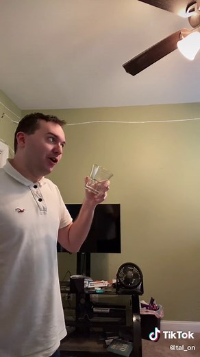 Tragic Mickey Mouse Drowns Donald Duck - Shocking Video!