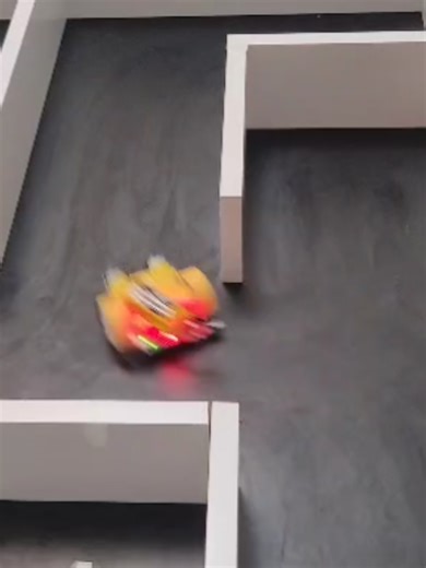 #mazerunner #micromouse #linefollower #robotchallenge #robotics