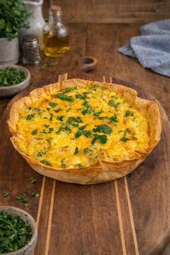 Tortilla Veggie Breakfast Pie #fblifestyle | Robyn Q